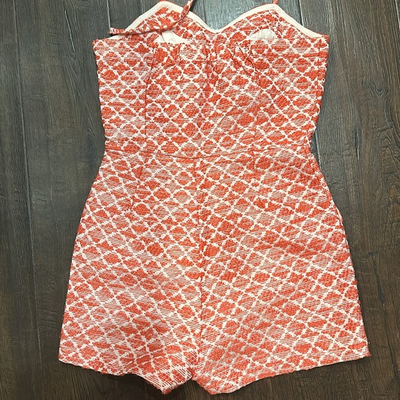 Romper - Picture 2 of 3